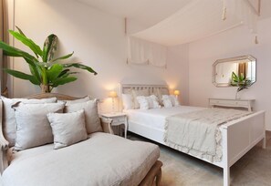 Iron/ironing board, WiFi, bed sheets - Luxury villa Rainbow Home Mallorca (Palma)