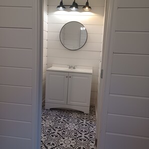 Toallas, papel higiénico