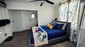 Room - Casa Qodesh #2: Oasis Eco-Gem, Solar & Water (Arecibo)