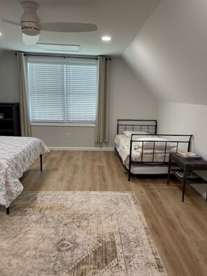 1 bedroom, free WiFi, bed sheets - Peaceful 1-bedroom guesthouse with AC in charming Lewes (Lewes)