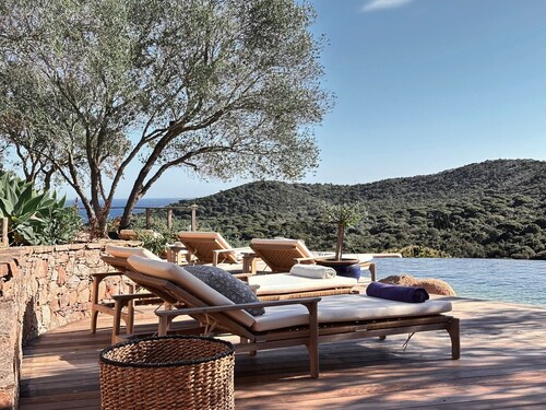 Bed and Breakfast 'Casa Penisula - Carataggio' with Sea View, Wi-Fi and Air Conditioning