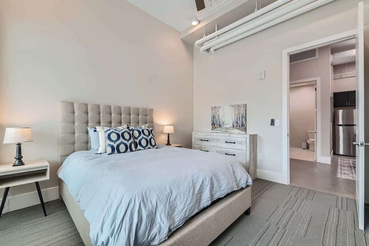 Fer et planche à repasser, Wi-Fi, draps fournis