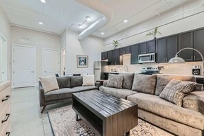 TV - Golden Getaway | Spacious 2BR | Walk to Trails (Golden)