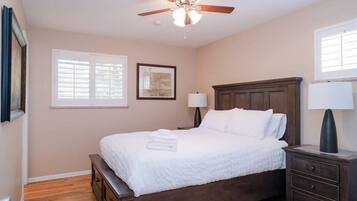 Iron/ironing board, travel cot, WiFi, bed sheets