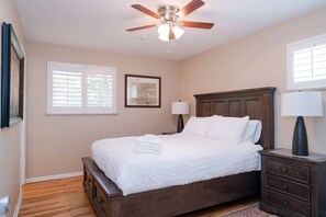 Iron/ironing board, travel crib, WiFi, bed sheets