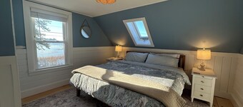 Ocean View 4-bedroom w/AC minutes to Beach or Kennebunkport