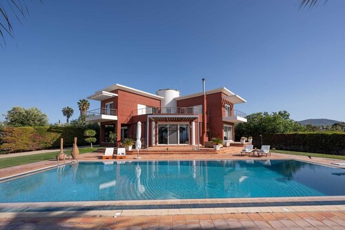 3 Palm Villa, 3 Palm Villa