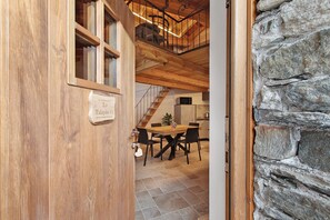 Dining - 'Lo Talapàn' Apartment with Mountain View, Shared Garden and Wi-Fi (Rhêmes-Notre-Dame)