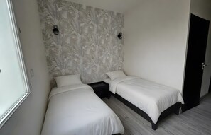 واي فاي  وملاءات أسرّة