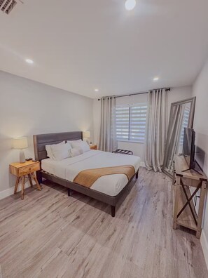 3 habitaciones, tabla de planchar con plancha y wifi gratis 