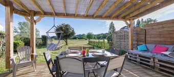 Holiday Home 'Les Salines D'Olonne - Oasis' with Shared Pool, Private Terrace & Wi-Fi