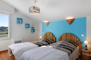 Iron/ironing board, WiFi - Holiday Home 'Les Salines D'Olonne - Oasis' with Shared Pool, Private Terrace & Wi-Fi (Les Sables-d'Olonne)