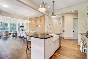 Interior - Kiawah Exclusives | 4 Airy Hall (Kiawah Island)