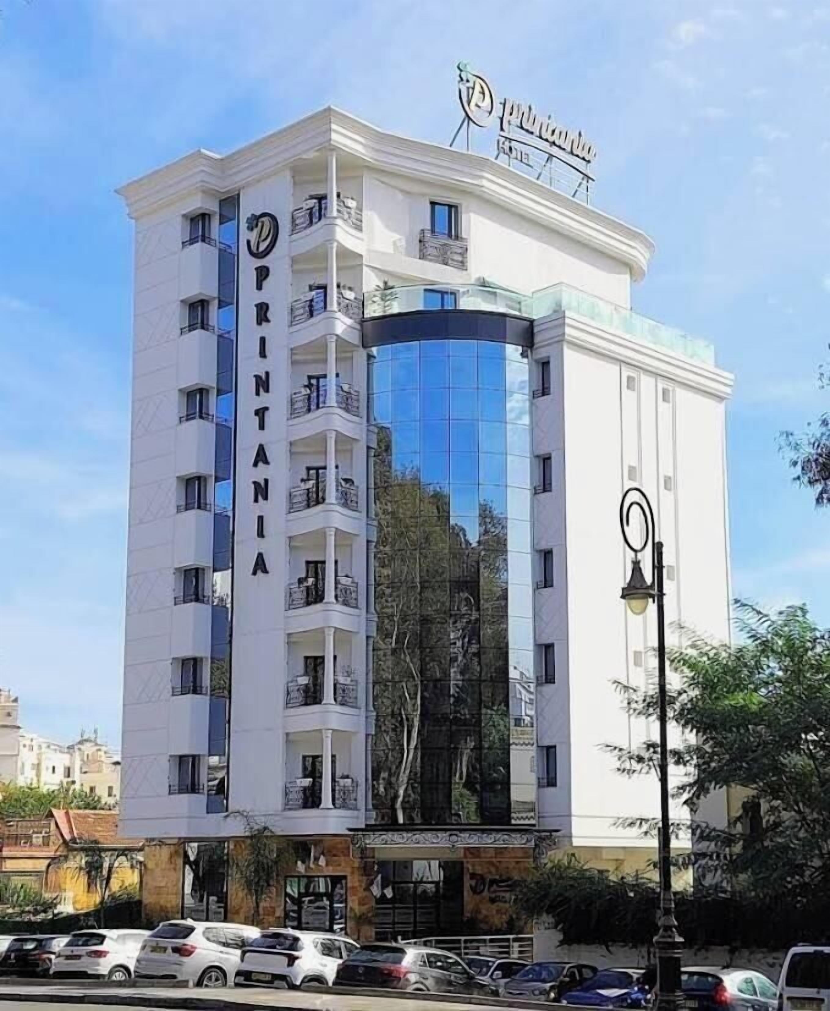 Mặt tiền nơi lưu trú