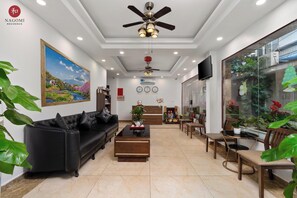 Reception - Nagomi Residence (Hanoi)