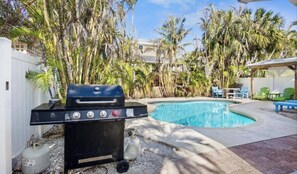 Terrace/patio - AMI Sunset Beach House with Heated Pool! (Holmes Beach)