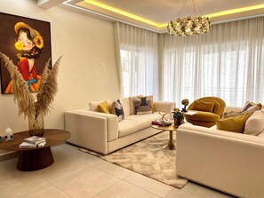 Living area - Exclusive 3 Suite Luxury Panoramic_Pool_Cinema_Gym (Santo Domingo)