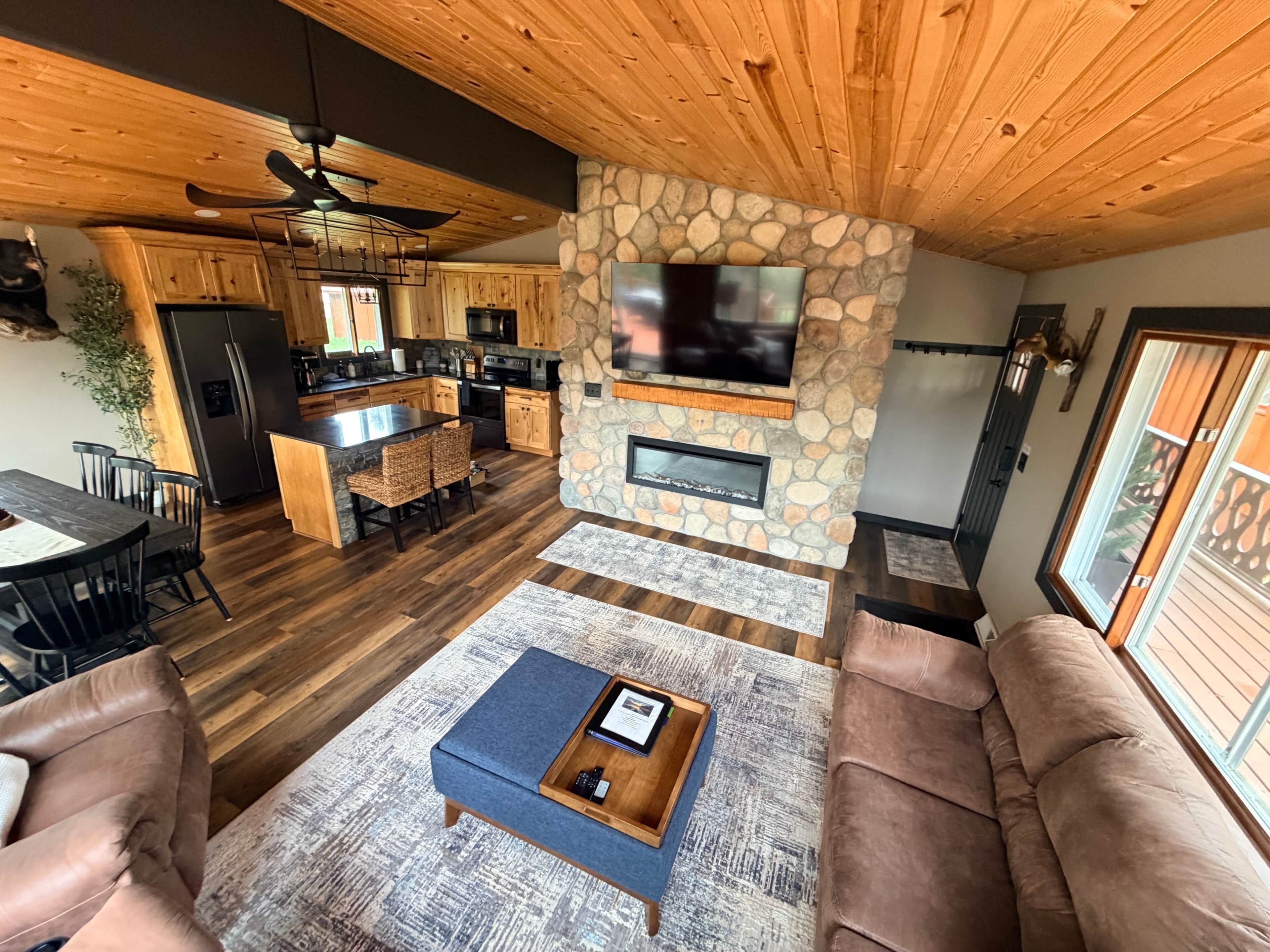 TV, fireplace, DVD player, stereo