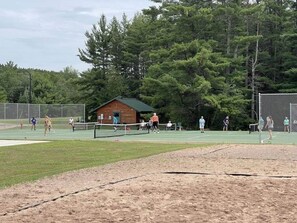 Sports court - Paddler's Paradise Cabin with Direct Trail Access! (Mercer)