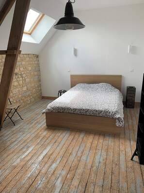 Ferro/asse da stiro, accesso a Internet, lenzuola