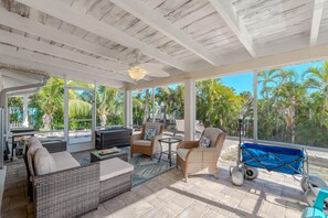 Casa, várias camas (Beautiful Life on Madison) | Terraço/pátio