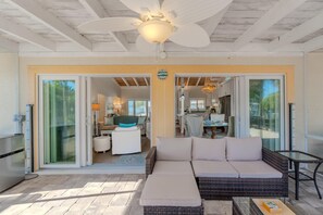 House, Multiple Beds (Beautiful Life on Madison) | Living area - Beautiful Life on Madison (Fort Myers Beach)