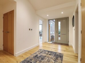 Interior - Oakwood Mews (Matlock)