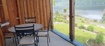 Luxury new build chalets with panoramic loch & mountain views!