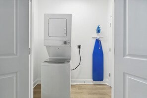 Interior - Lovely 3-bedroom apartment near French Quarter in vibrant New Orleans (New Orleans)