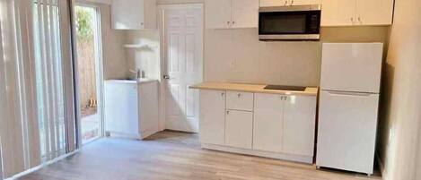 Fridge, microwave, electric kettle, blender