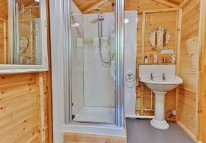 Shower, towels