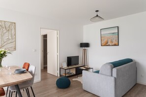 TV - Douce Escale - Avec terrasse, proche gare de St Malo (Saint-Malo)