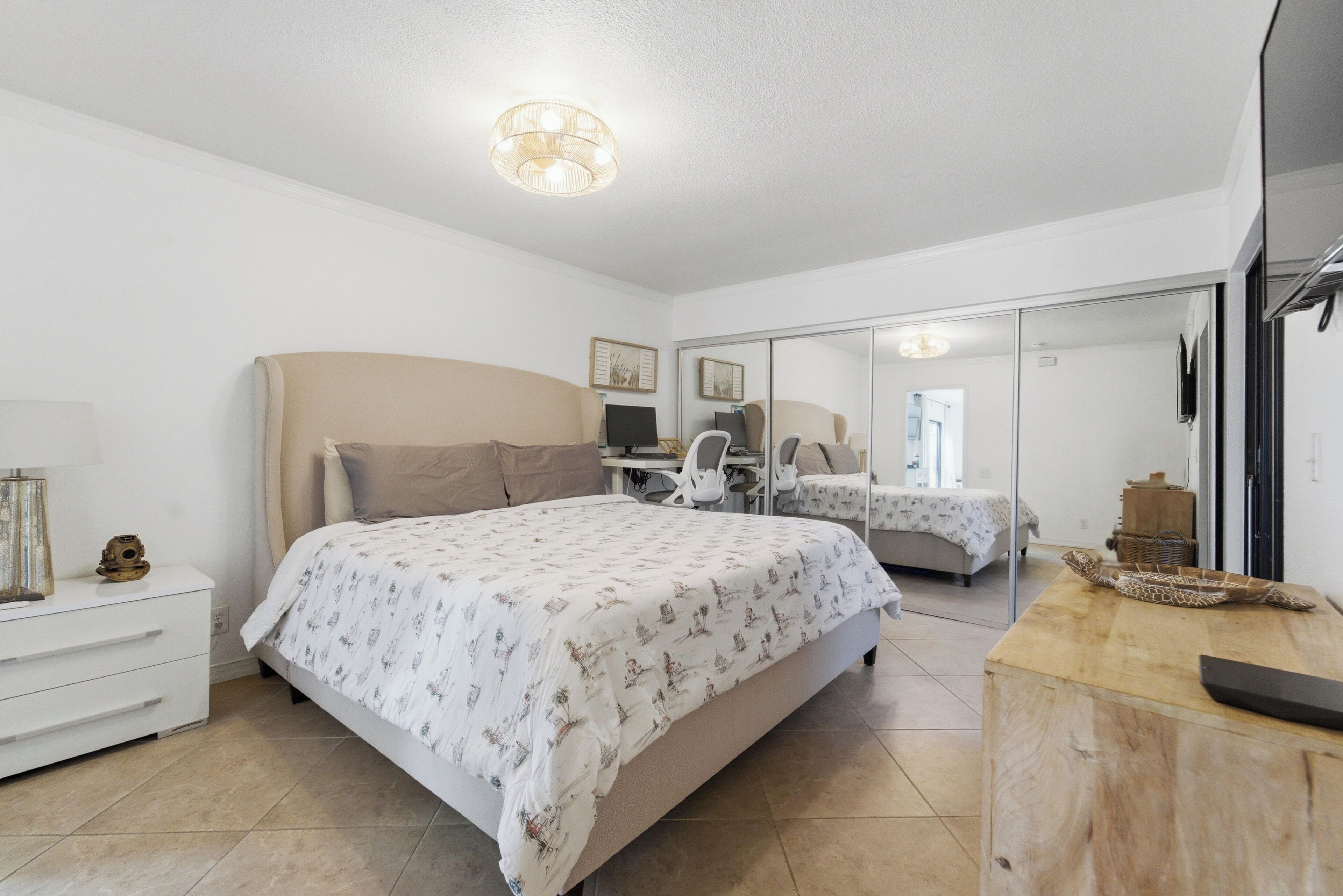 New! Private Cozy Escape, Walk To Beach, Comm Pool - 朱庇特