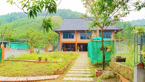Gambar tidak terklasifikasi, 4 dari 73, tombol