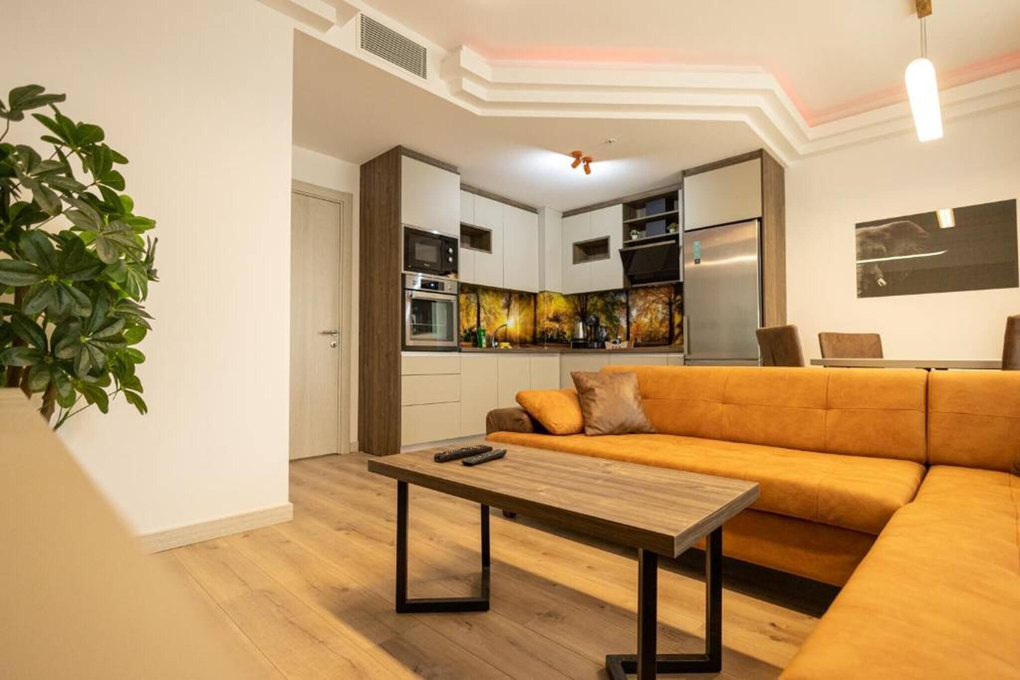 Apartment, 2 Bedrooms, Accessible, City View | Living room