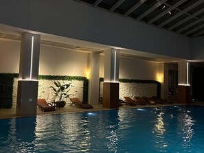 Pool - Luxury 19th Floor Condo With Pool, Gym & City View (Skopje)