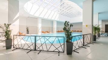 Apartemen, 2 kamar tidur, akses difabel, pemandangan kota | Kolam renang