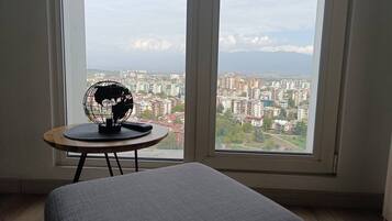 Apartemen, 2 kamar tidur, akses difabel, pemandangan kota