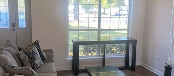 Cozy 3-bedroom house in serene Northport with AC