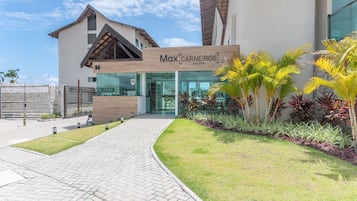 Apartamento básico | Fachada