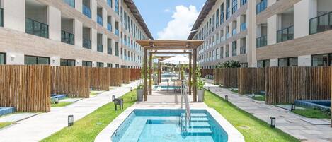 Basic Apartment | Pool | Outdoor pool