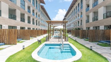 Apartamento básico | Piscina | Piscina externa