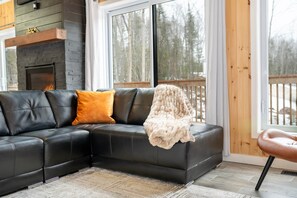 Smart TV, foosball, table tennis