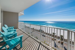 Property grounds - Majestic Sun B614*Gulf Views*Heated Pools/Hot Tubs*Beach Gear*Gym*Pickleball (Miramar Beach)