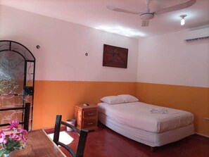 1 bedroom, WiFi, bed sheets - House zued 4 near chichen itza and cenotes (Pisté)