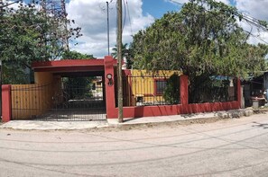 Property grounds - House zued 4 near chichen itza and cenotes (Pisté)