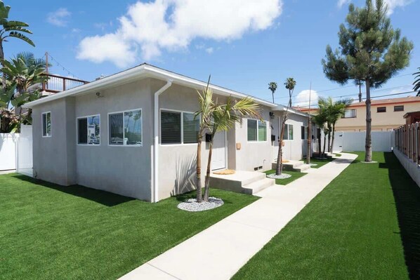 Exterior - Three Separate Beach Bungalows 1 Block From Beach! (San Diego)
