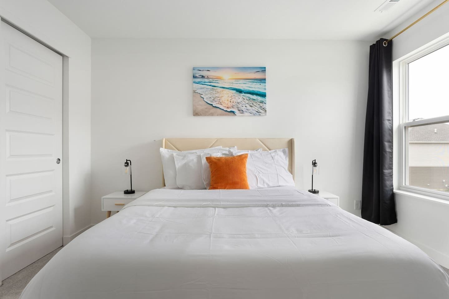 3 bedrooms, desk, iron/ironing board, WiFi