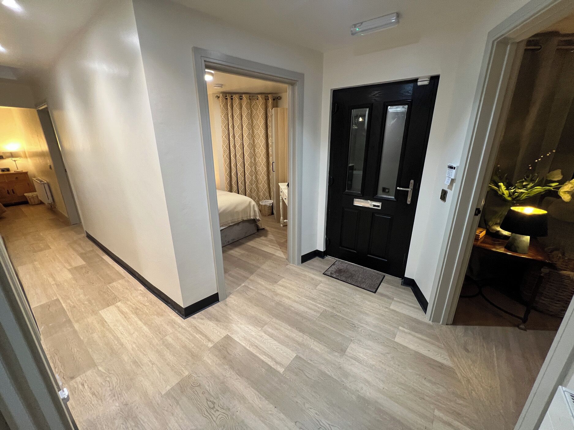 Cottage | 4 bedrooms, individually decorated, individually furnished, free WiFi