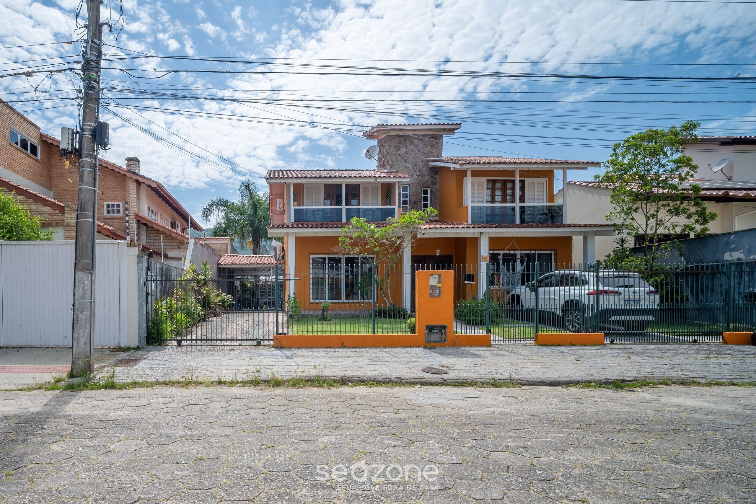 基础公寓 | 外观